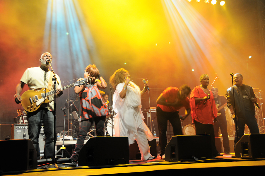 Fete de la Musique Evry 2009 - Kassav 481.jpg